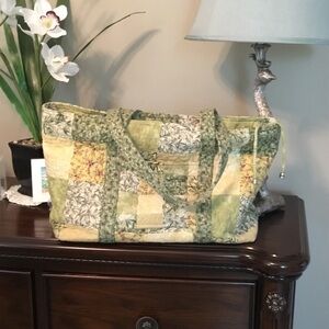 Donna Sharp-Quilted Large Patchwork Tote Bag in Green and Yellow
